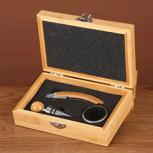 Manufacturer 4PCS Premium Wine Gift Set, Unique Wine Bottle Opener Corkscrew Bamboo Business Gift Sets For Wine Accessories